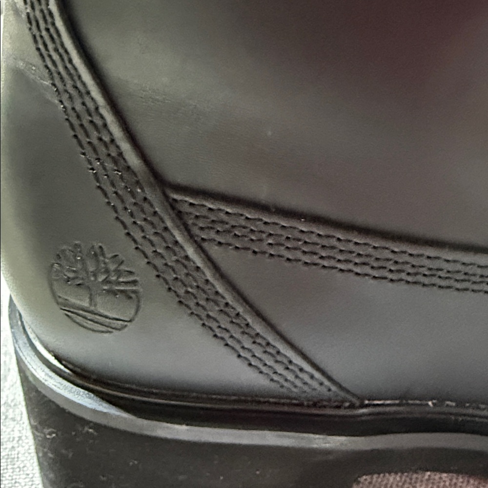 Women’s timberland lace up boots - Picture 5 of 11